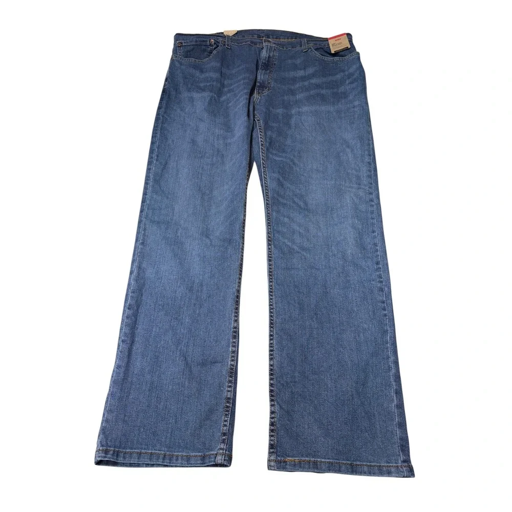 NWT Levis 559 Relaxed Straight Stretch Jeans Mens 40x32 Medium Wash Blue